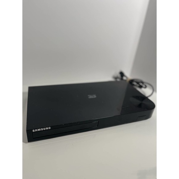 Samsung BD-H6500/ZA Blu-ray Player - Picture 1 of 4